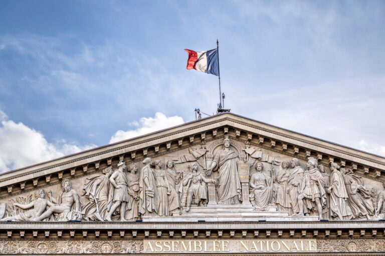 Projet, proposition, décret : suivre le parcours d’un texte