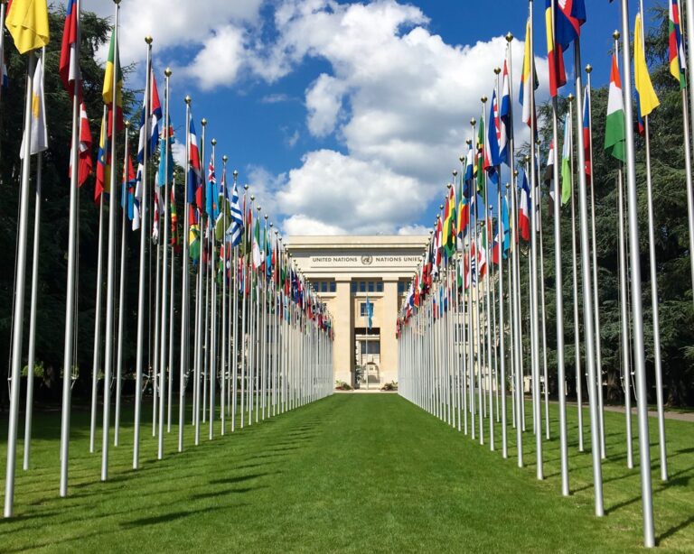 Lycéens dans la rue : l’ONU demande une force proportionnée